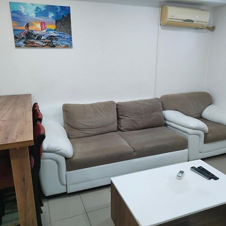 Apartmani Pajic Jagodina Esterno foto