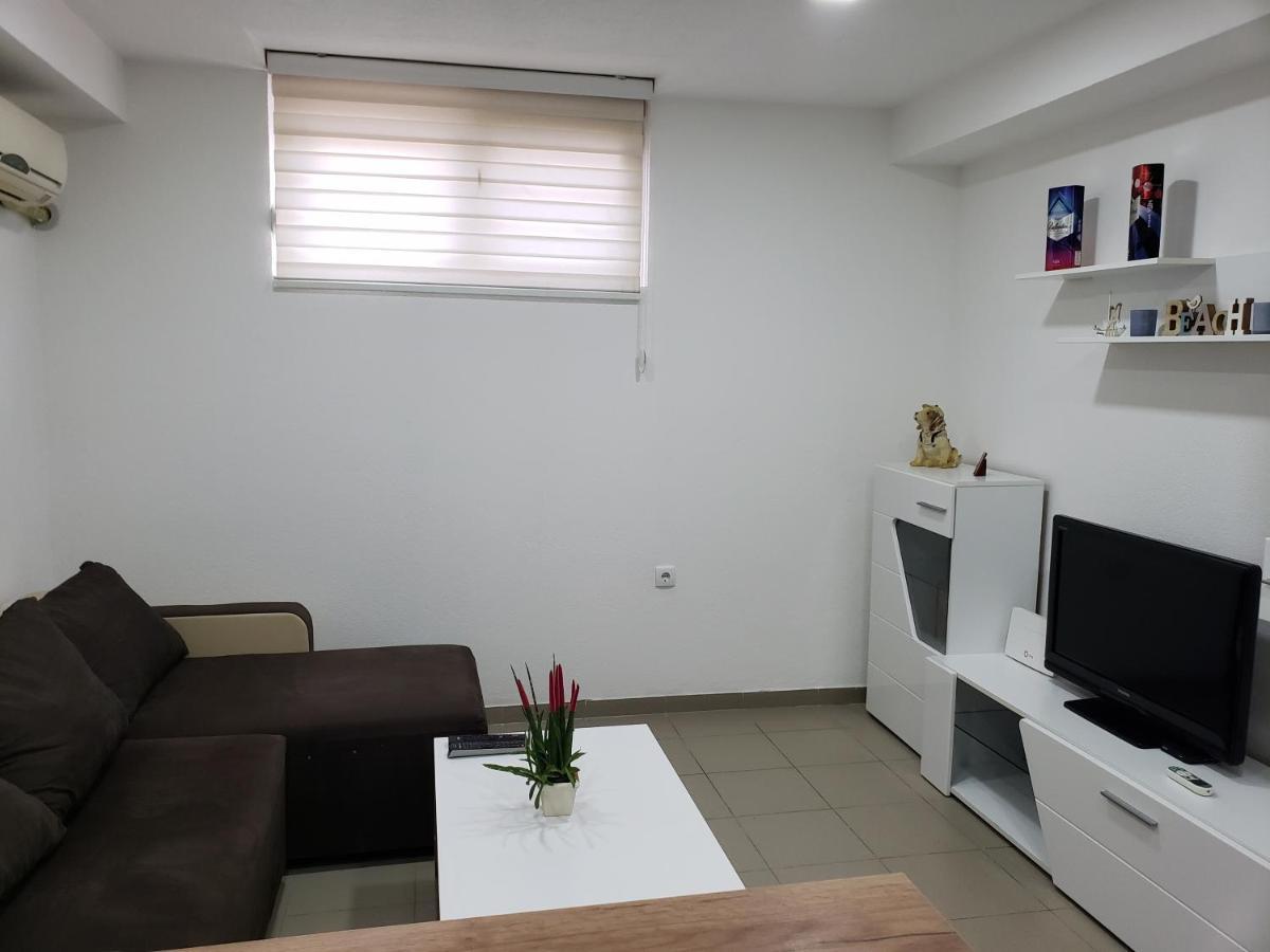 Apartmani Pajic Jagodina Esterno foto